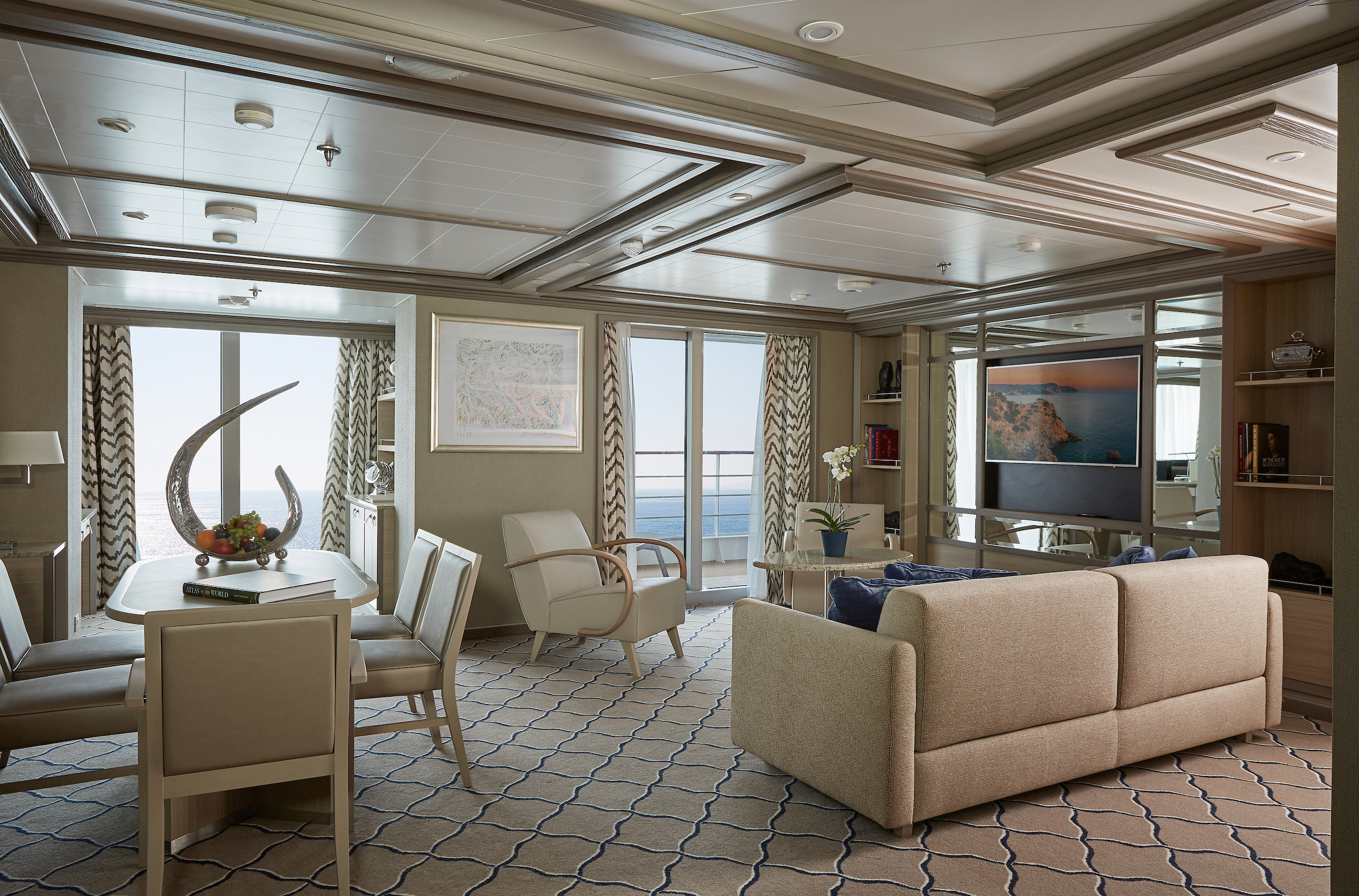 Silversea - Silver Muse - Accommodation - Owner's Suite 3.jpg